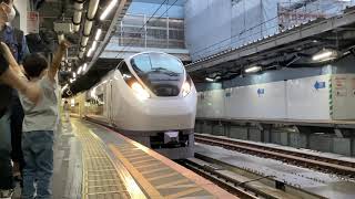 【4K高画質】【MH有り】E657系カツ9編成(側面ふくしまDCロゴ(黄色)有り)が常磐線直通特急ひたち21号仙台行きとして品川駅9番線を発車するシーン!(2025.10.20 16:45)