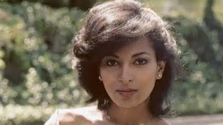 Pam Grier, 76, Leaves Nothing To Imagination - Evidence In Pictures