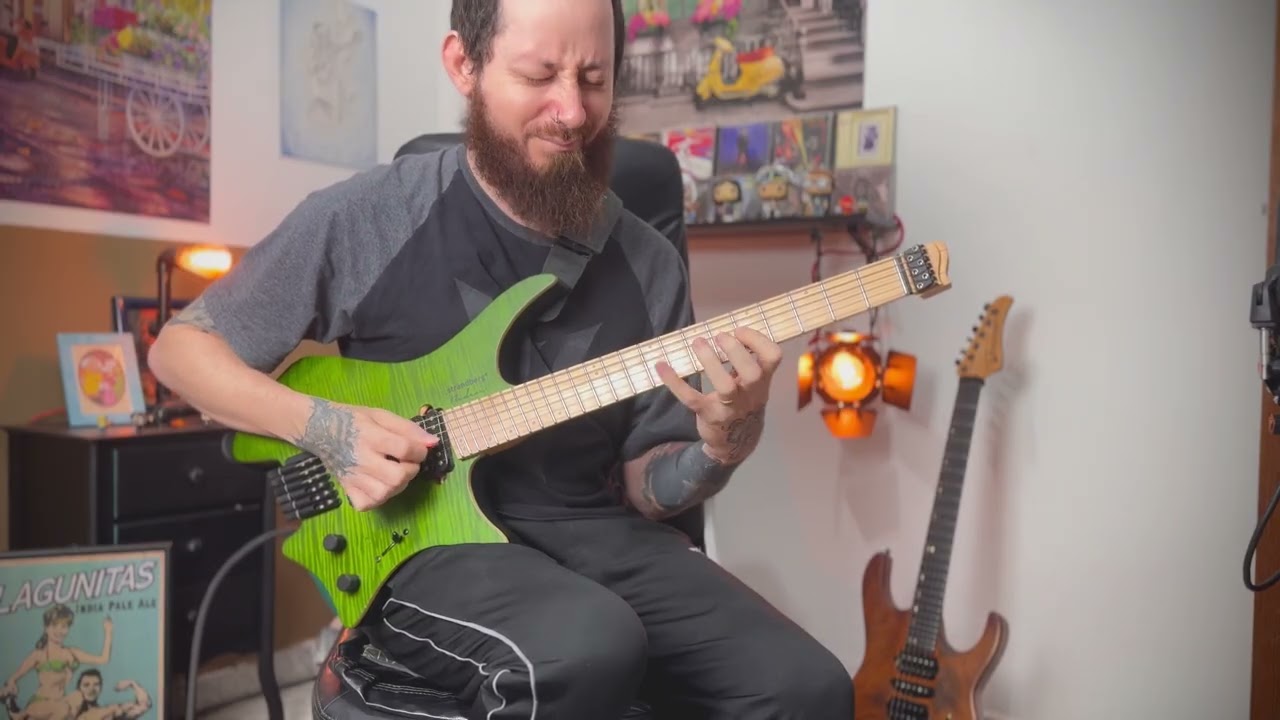 Mask solo Hussein Haddad