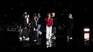 Download Lagu SEVENTEEN ( 세븐틴 ) Our Dawn Is Hotter Than Day [Right Here World Tour] LA DAY 2 11.10.24 [FanCam] MP3