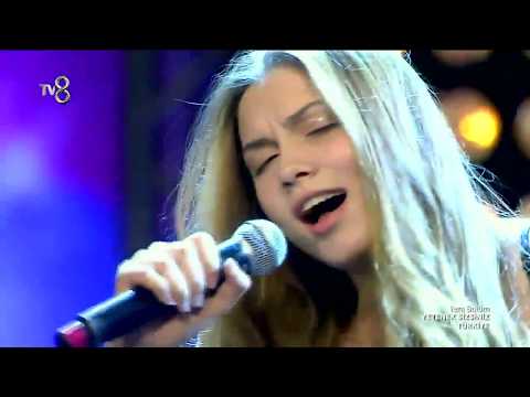 Aleyna Tilki - Gesi Bağları (Canlı Performans)