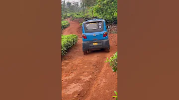 Bajaj Qute 2024 