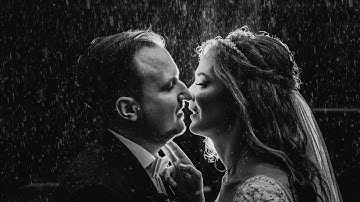 How I photograph weddings in the RAIN - Behind The Scenes from the REAL Wedding