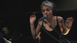 Star Anna - Starman (Live on KEXP)