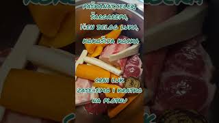 Juneća supa vs šuplja kost povrće(šargarepa,paškanat,celer,crni i beli luk kokošija kocka i rezanci)