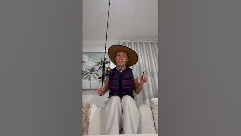 WAIT FOR IT! 😳 HERE FISHY, FISHY, FISHY! 🤣🎣 Viral trend… #funny #shorts