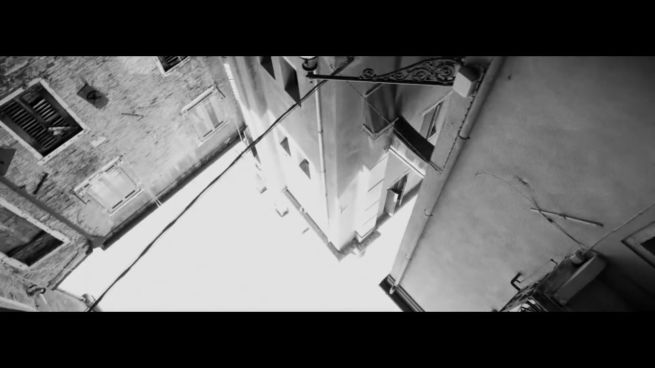 Watch Népal - Crossfader (Clip Vidéo) on YouTube Watch Népal - Crossfader (Clip Vidéo) on YouTube