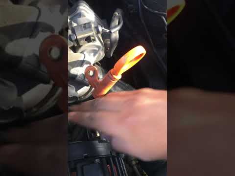 Audi A4 2.0T b7 fuel pressure sensor replacement