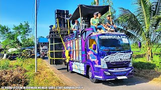 iring iringan sound system menuju garis start karnaval pidek gondanglegi sore baru dimulai