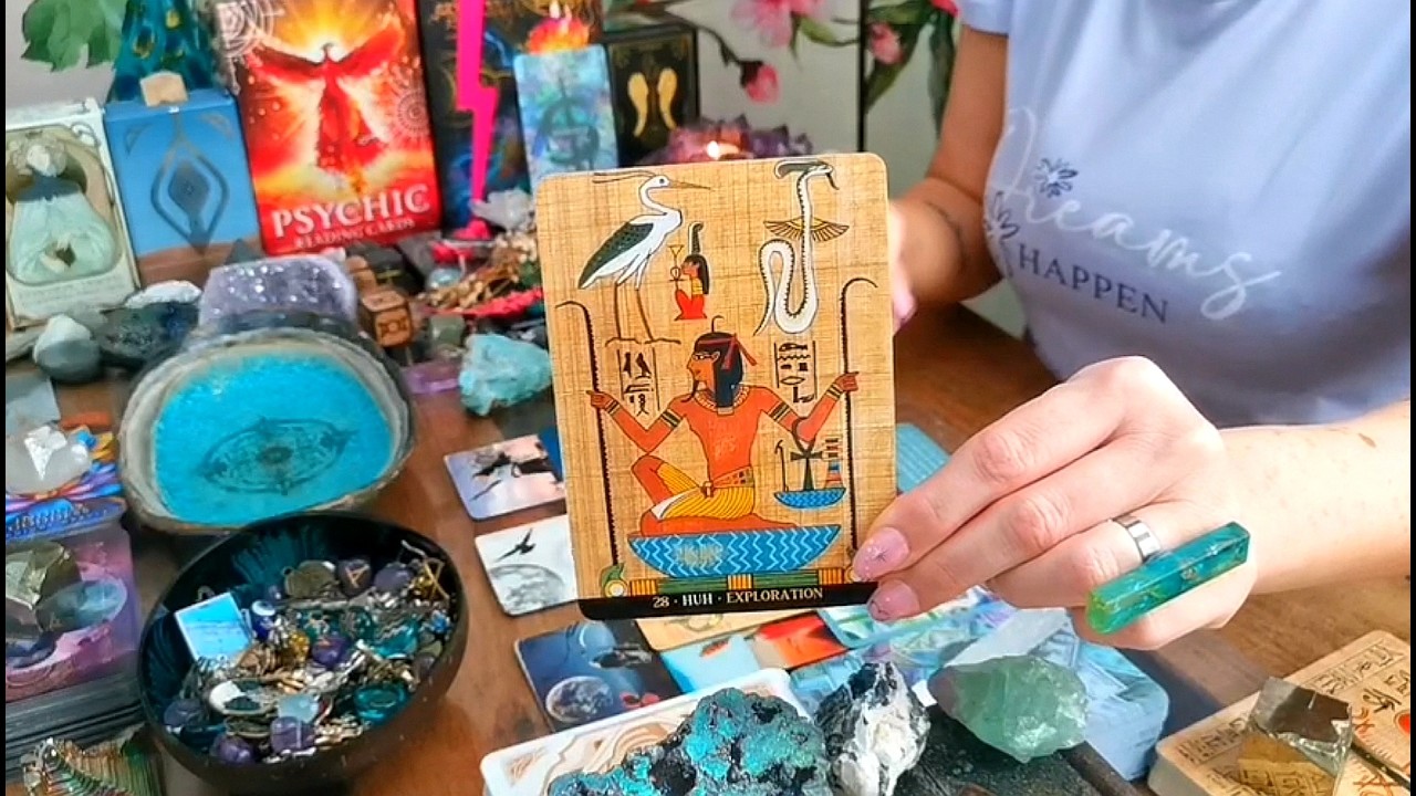 LEO - "TALENTED & CURIOUS - TAKING THINGS TO NEW LEVELS!!!" - CAREER & MONEY READING -MID - FEBRUARY