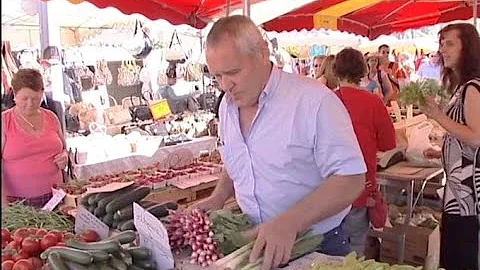 Quel est le jour du marché à Saint-tropez ?