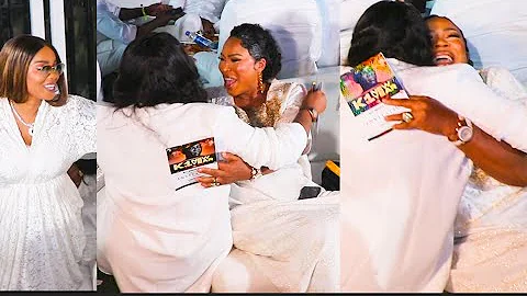 See how Dayo Amusa Rushes &amp;Goes Down On Her Knees To Greet Faithia Balogun,Lanre Teriba Hail Dangote
