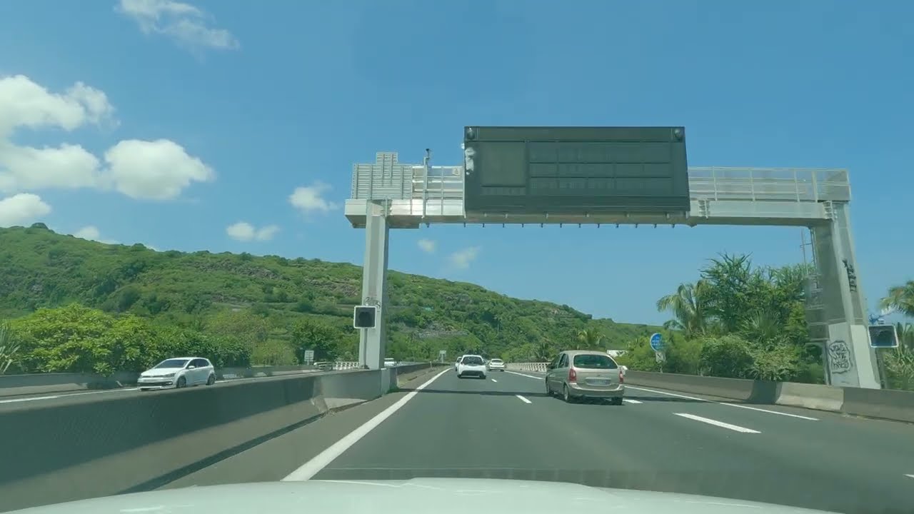 Île de la Réunion, N1 ,La Possession - Saint Paul