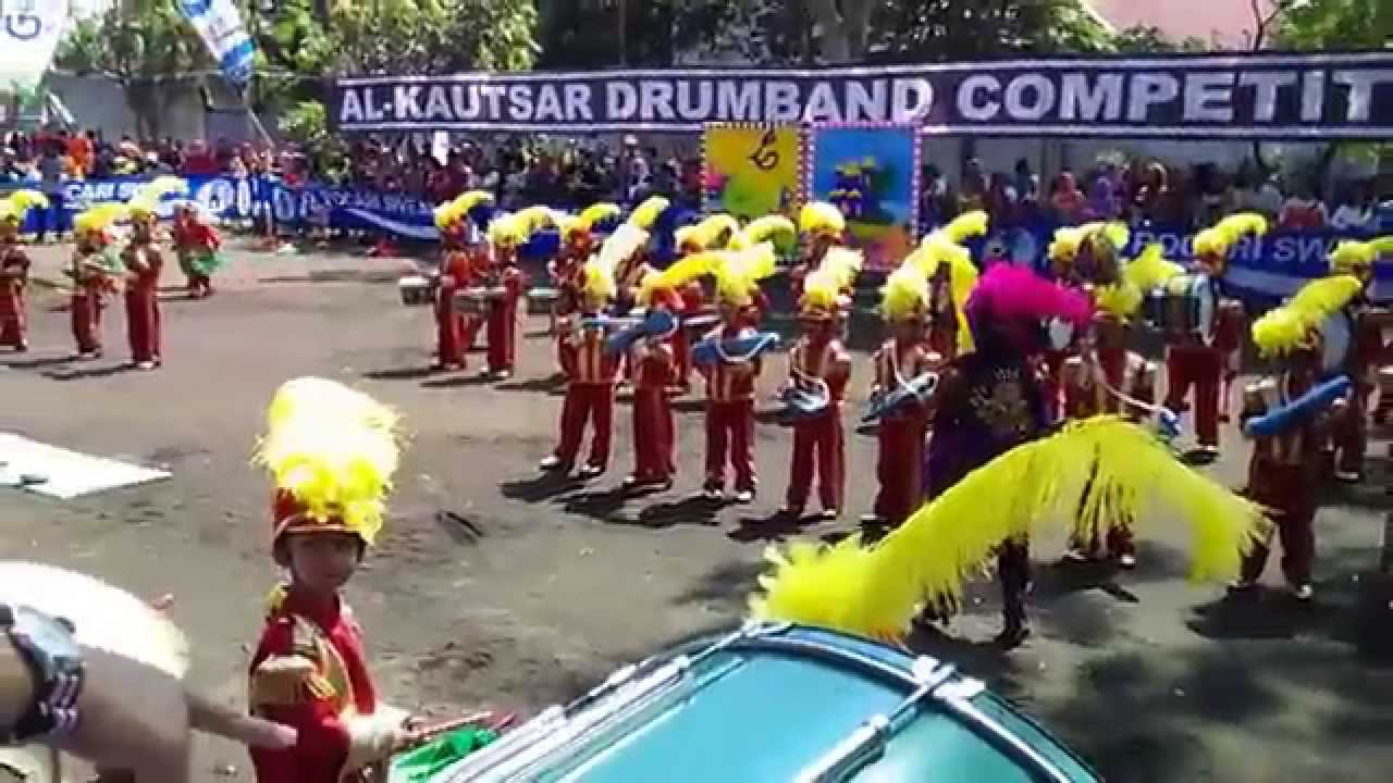  Parade  Drum  Band  TK Anak Shaleh Malang YouTube