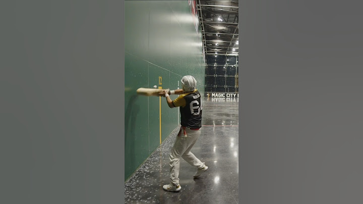 CLEAN catch off the serve + AMAZING drop shot defense by Nicolas💨👏 #jaialai #battlecourt