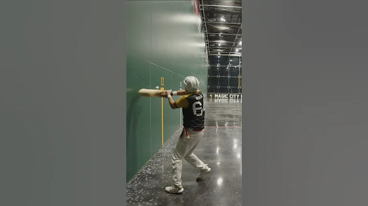 CLEAN catch off the serve + AMAZING drop shot defense by Nicolas💨👏 #jaialai #battlecourt