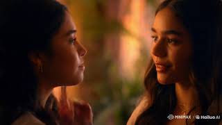 Sarah & Eva | Lesbians Kissing Video