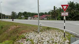 Opoiki - simpang ke parit yaani