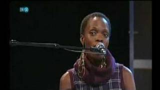 Renee Neufville w/ Roy Hargrove's RH Factor - How I Know (Live Burghausen 2005) chords