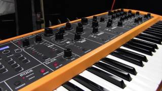 Studiologic Sledge synthesiser Tutorial 44 Genesis Part 1