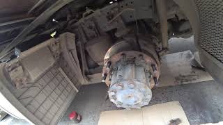 Кроилово ведёт в Попадалово кранты Шпилькам и гайкам на ступице