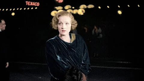 This Glamorous Star Traded Nazi Germany for Hollyw...