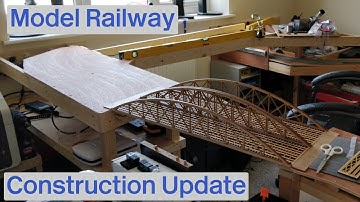Model Railway Construction: More baseboard and lift-out bridge