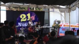 Through The Fire and Flames By Dragon Force cover Ayu Gusfanz (10Years Old) Live