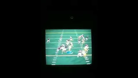 NFL 2k5 is what real football looks like