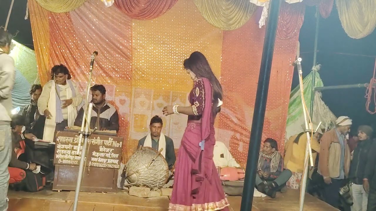 Insar bhai ki nautanki ka danc ka program jabardast...mo 7355962297 8953858279...8009412122