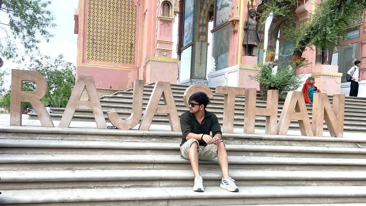 🛳️ Samundar Mein Mila Mysterious Container… Kholte Hi Sab Shock Mein! 😱 