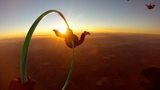 18K Sunset Load Hula Hoop Jump