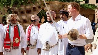 Prince Harry practices 'sword wobble' in Oman screenshot 5