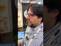 • Milkadamia é uma marca de leites vegetais, originalmente focada em “nut milks” à base de macadâmia
