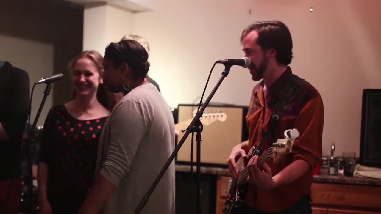 Second Hand News (Fleetwood Mac) 1137 Dreams (1/12) YouTube