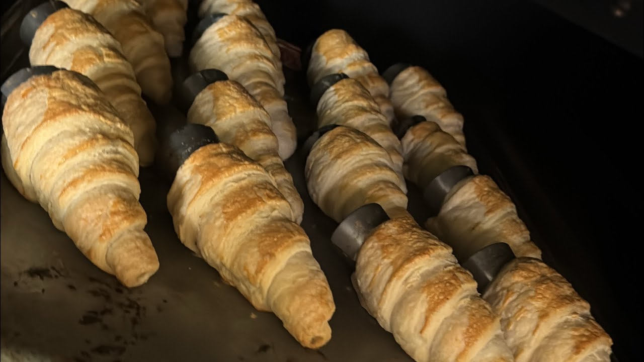 Haciendo hojaldre en la panadería 🥐