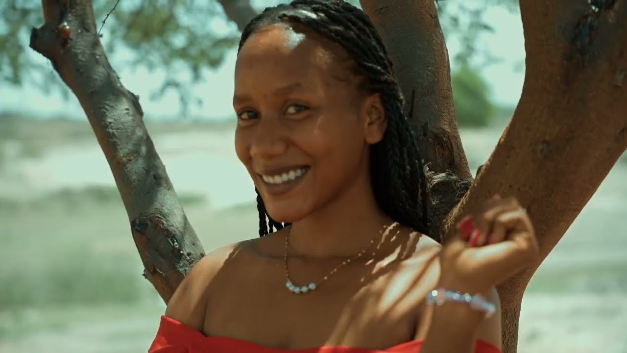 Ifar - Hellow (Clip Officiel)