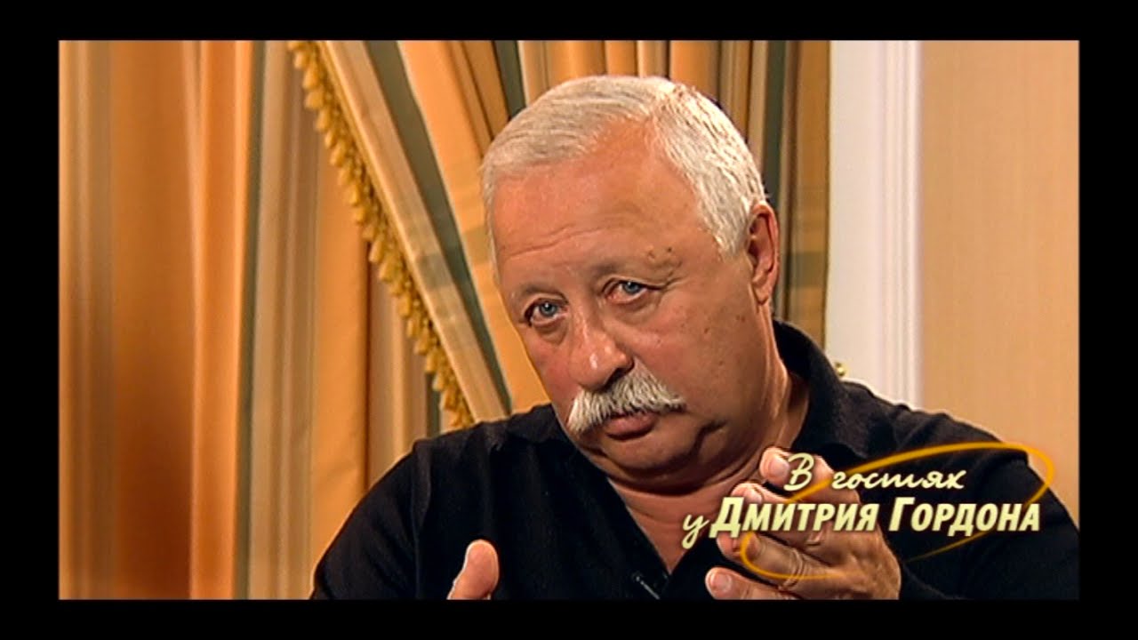 Якубович разбился на машине