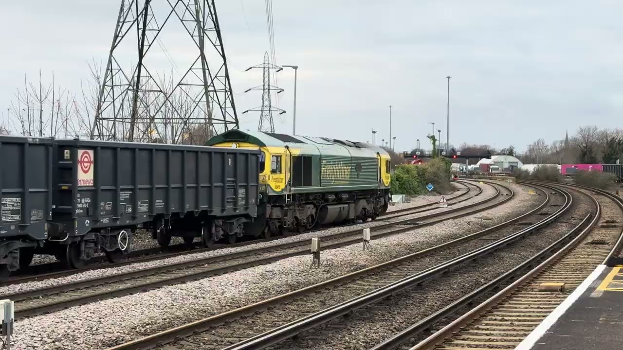 66418 Patriot-In Memory of Fallen Railway Employees passes Millbrook with 4Y19
