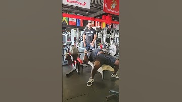 🚨430lb benchpress for 2 pause reps 🚨