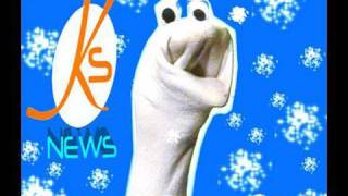 SnowiFAIL 2010 News - KIDDSOCK.COM
Did you go out in the SnowiFAIL? How much snow did you get? Are you tired of Shoveling?? Some News from a Sock Puppet!
Are you ready for MORE Snow. If you did not get snow, would you want to??
Http://kiddsock.com
Thank you and Please Subscribe
Please Subscribe
Follow:
http://twitter.com/kiddsock
Friend:
http://facebook.com/kiddsock
Music during Cute Dog Clips:
http://incompetech.com
Happy Boy Theme SnowiFAIL 2010 News - KIDDSOCK.COM