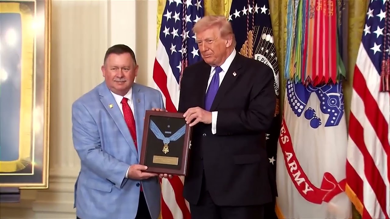 Trump awards the Medal of Honor to three US soldiers