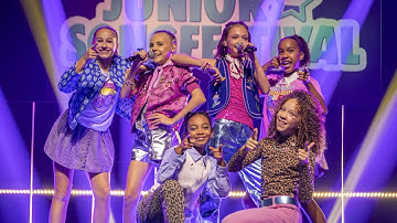 COCO & TOVE - STRONG GIRL SUMMER [LIVE] | JUNIOR SONGFESTIVAL 2025 🇳🇱