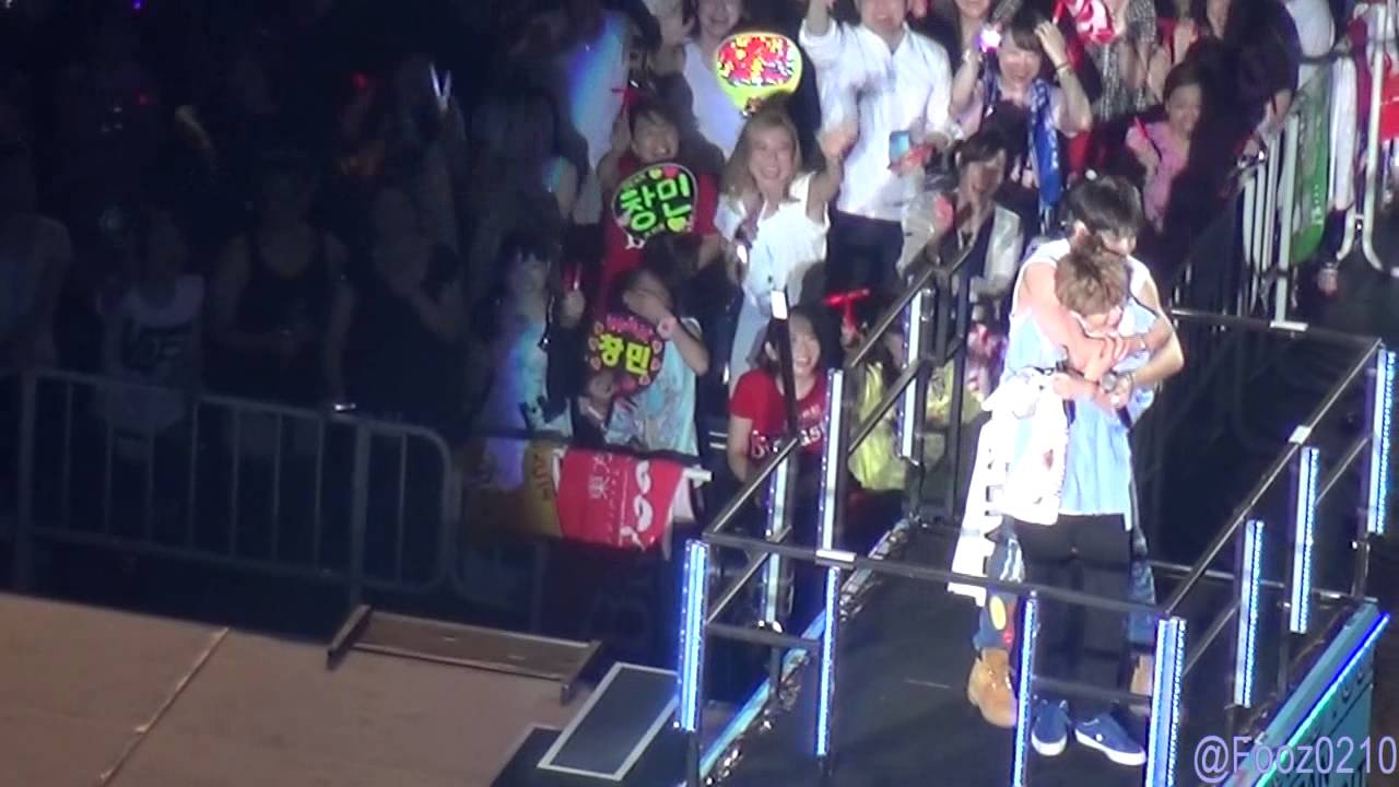 SMTOWN OSAKA 150726 We Are～ Somebody To Love