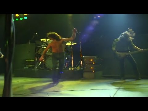 AC/DC - Sin City (1979 Paris)