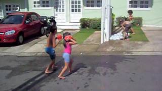 Guerrinha De Bexiga Dágua 18-Fev-2012