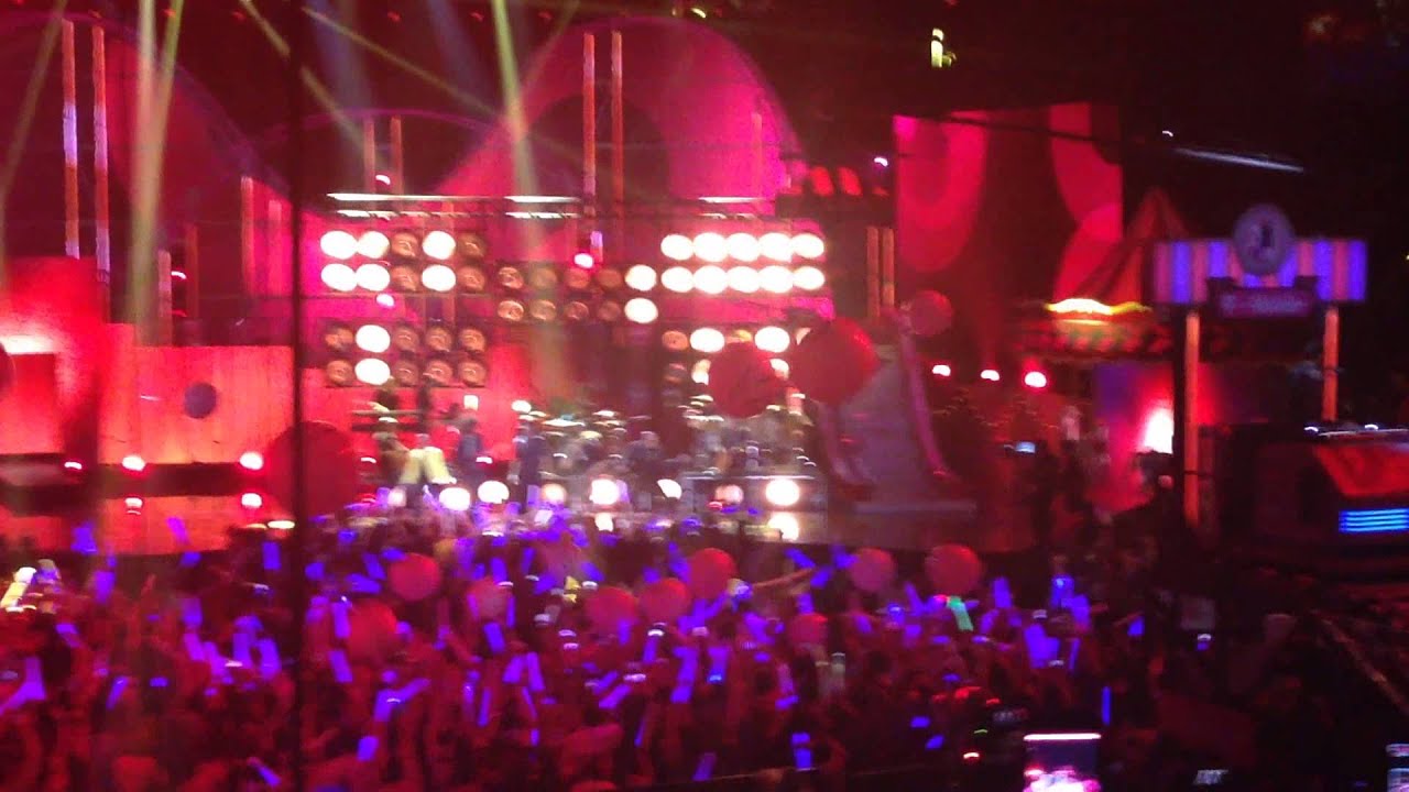 Enrique Iglesias ft Gente de Zona 