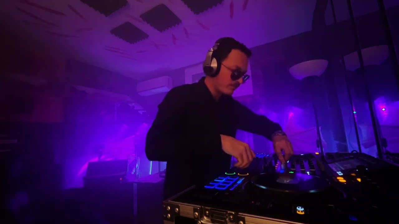 Watch Cocktail Afro-House Saturday Night Practice Mix - November 2022 on YouTube Watch Cocktail Afro-House Saturday Night Practice Mix - November 2022 on YouTube