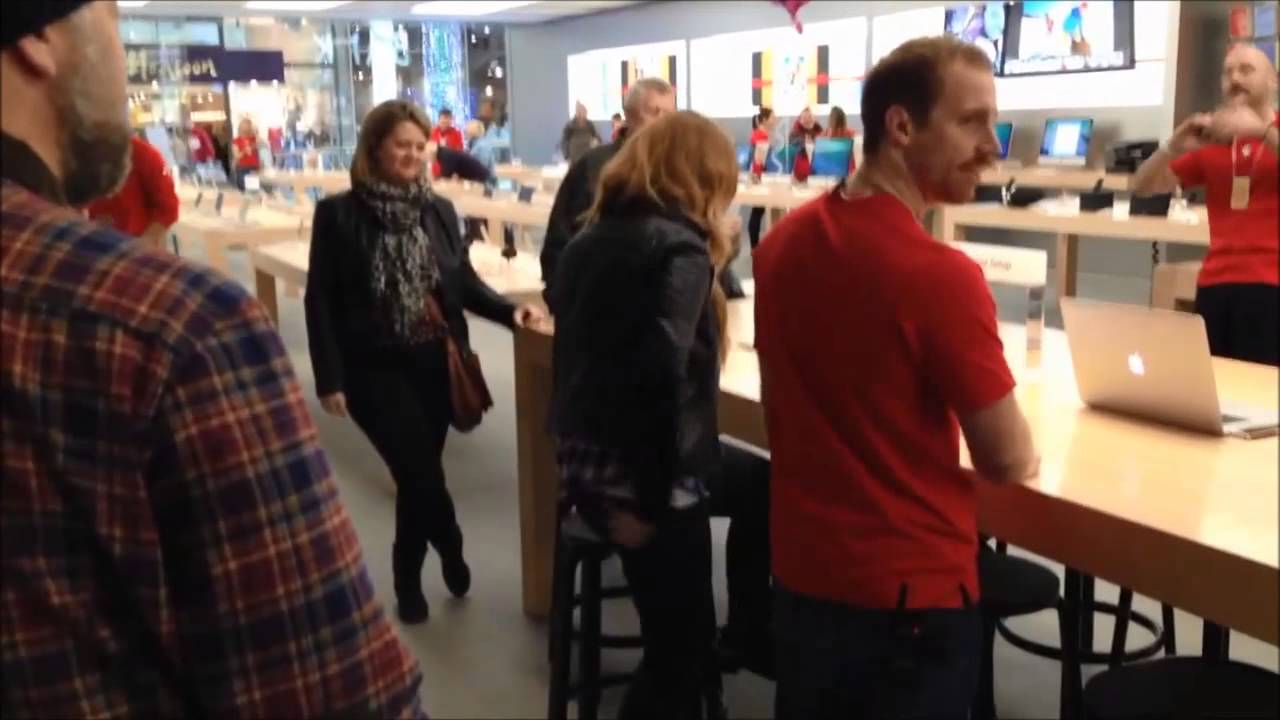 Apple Store Plymouth, UK 18th Birthday Surprise YouTube