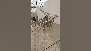 原本作為阻隔的邊界物件，如今翻轉成為了自由的象徵⋯《當自由盛開成舞When Freedom Blooms into Dance》～曾令理X偶然設計～忠泰集團JUT GROUP (臺灣Taiwan ）